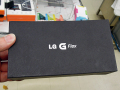 曲面ディスプレイ搭載のLG製スマホ「G Flex」が販売中！